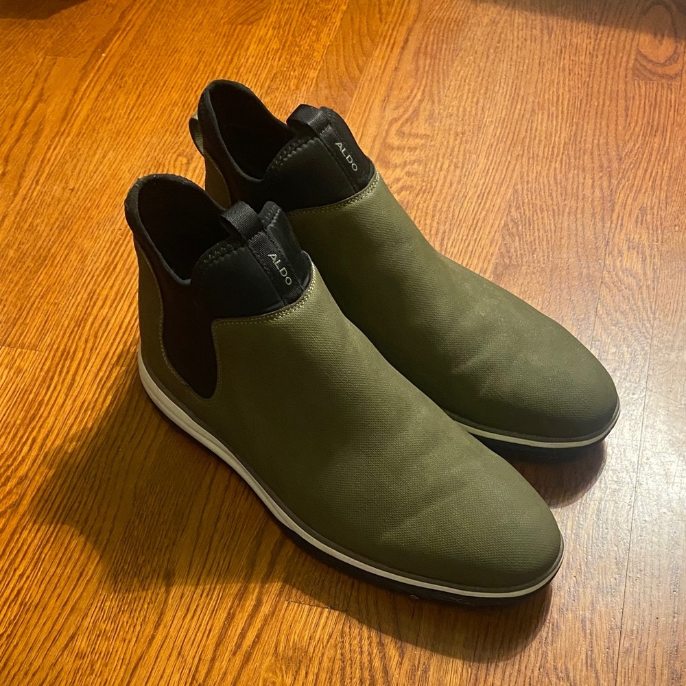 ALDO Olive Green Water Resistant Olson Chelsea Boots